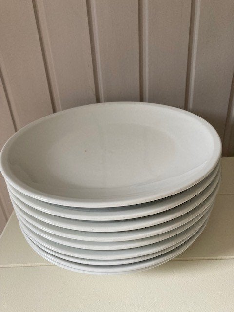 Witte ronde borden, Huis en Inrichting, Keuken | Servies, Ophalen, Gebruikt, Klassiek, Bord(en)