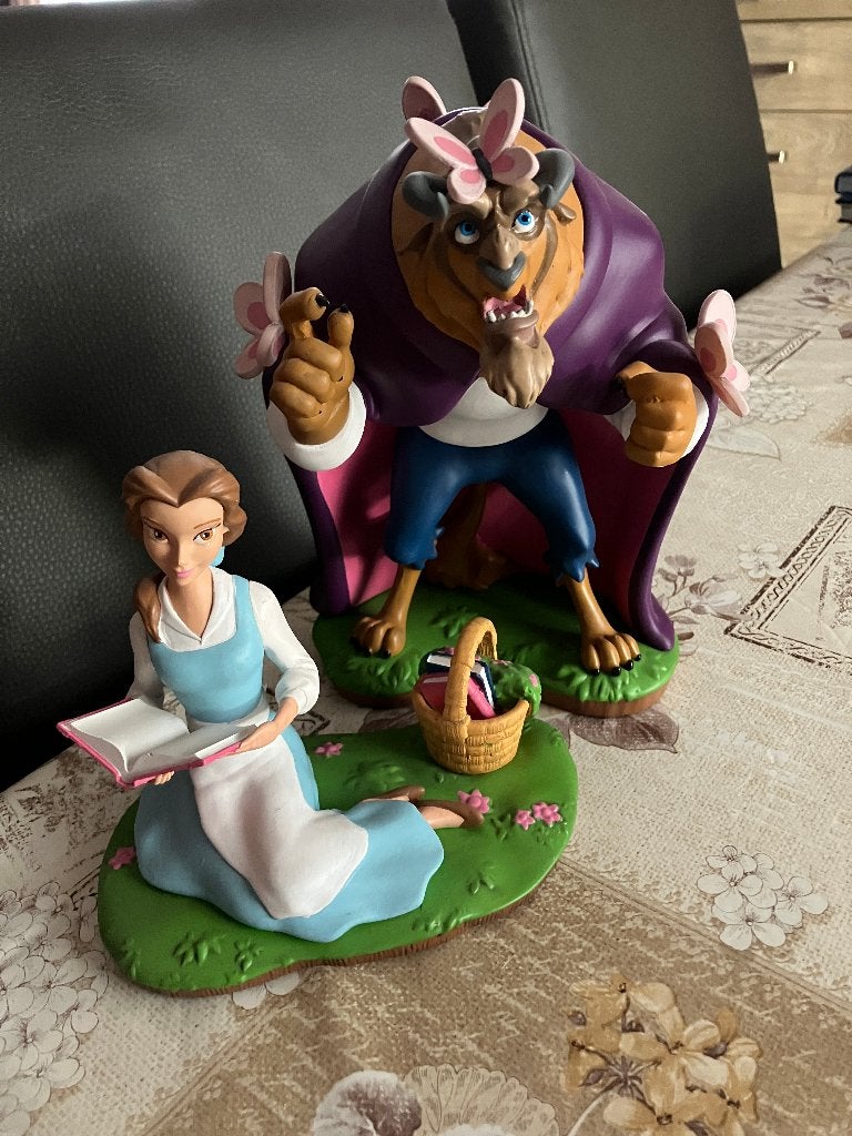 Disneyland beeld Beauty and The beast ( Belle & het beest ), Verzamelen, Ophalen of Verzenden, Assepoester of Belle, Nieuw, Beeldje of Figuurtje