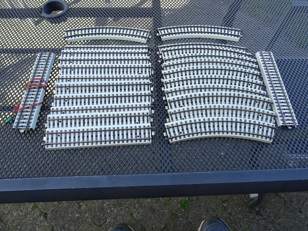 Lot d'environ 25 rails - Märklin/Primex - HO, Hobby & Loisirs créatifs, Trains miniatures | HO, Enlèvement ou Envoi, Courant alternatif
