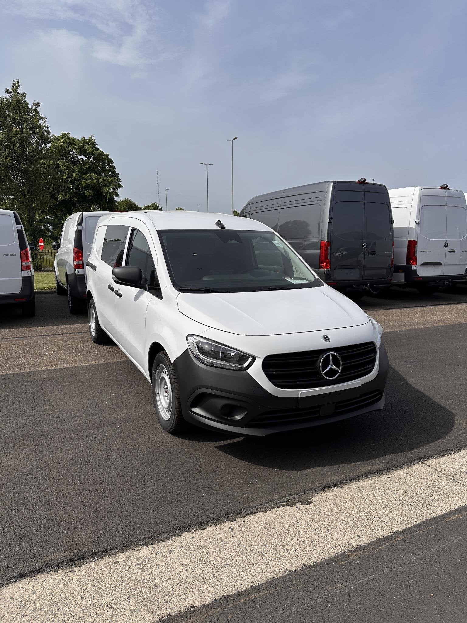 Mercedes-Benz Citan 110 CDI L2 Base, Autos, Neuf, Electronic Stability Program (ESP), Achat, 4 portes