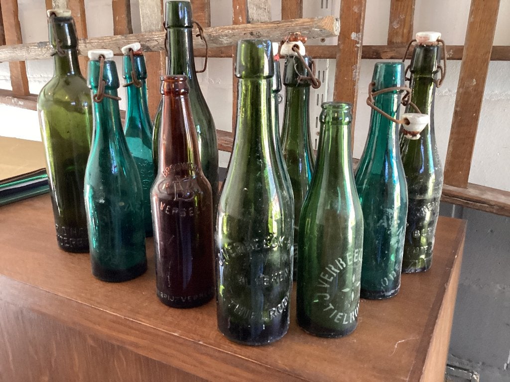 Lot oude bierflessen, Verzamelen, Biermerken, Ophalen, Gebruikt, Flesje(s), Overige merken