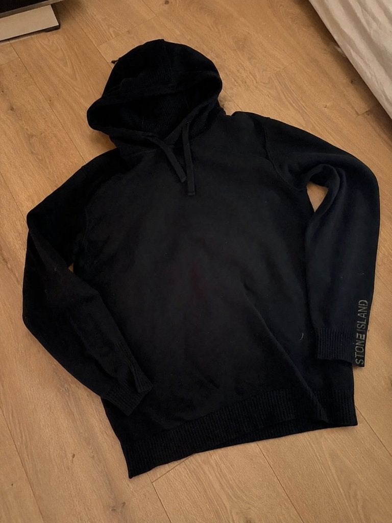 Sweat à capuche noir Stone Island taille S — Certilogo, Enlèvement ou Envoi, Comme neuf, Stone Island, Taille 46 (S) ou plus petite