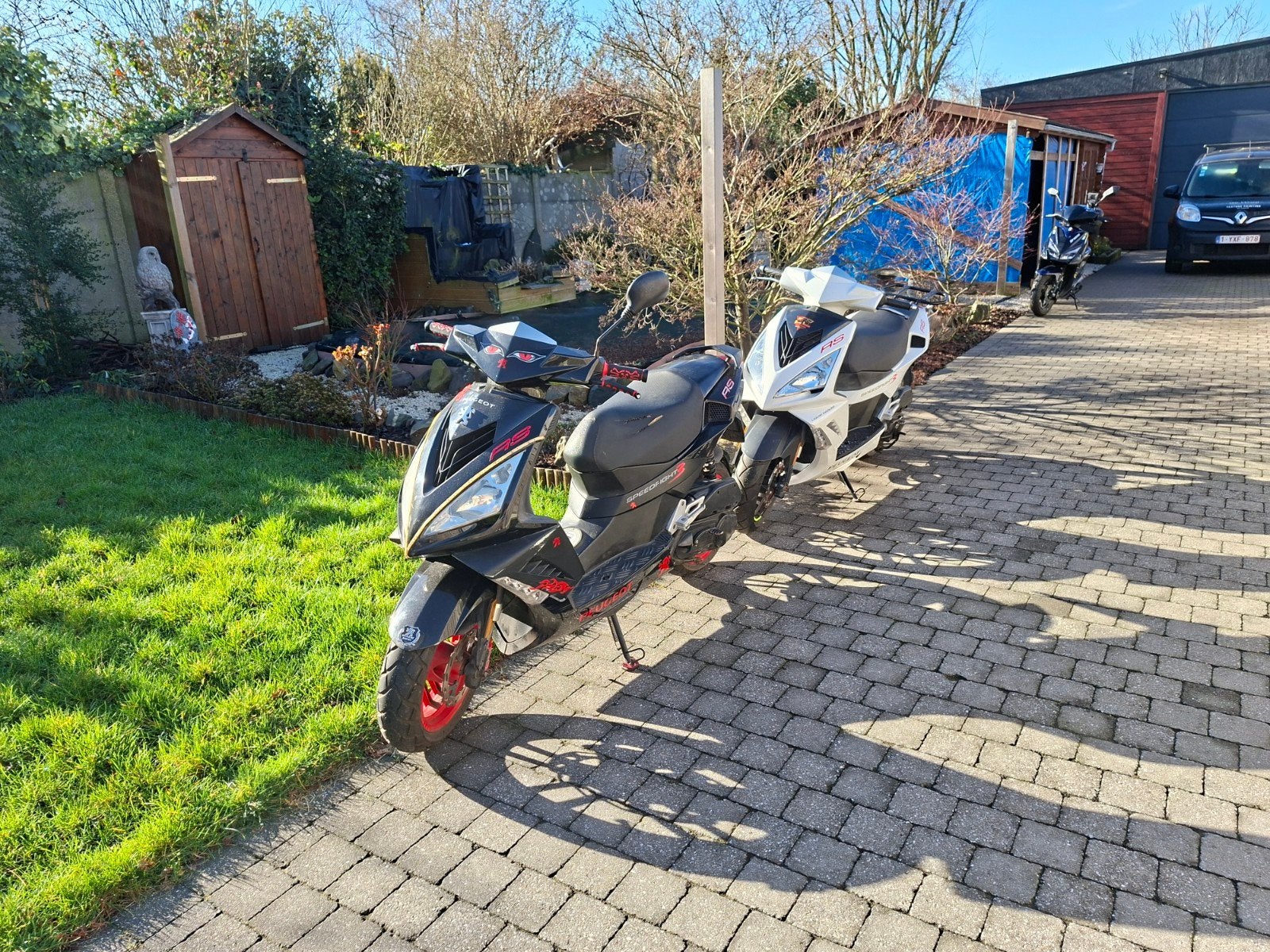 2x peugeot speedfighter 3 1met alle documenten 1met aankoop, Fietsen en Brommers, Brommers | Peugeot, Ophalen