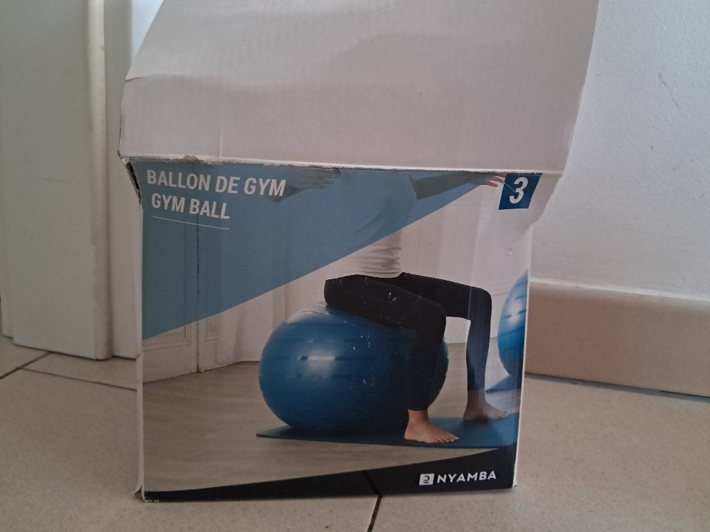 Ballon Nyamba Décathlon taille 3, Sport en Fitness, Voetbal, Ophalen, Zo goed als nieuw, Bal