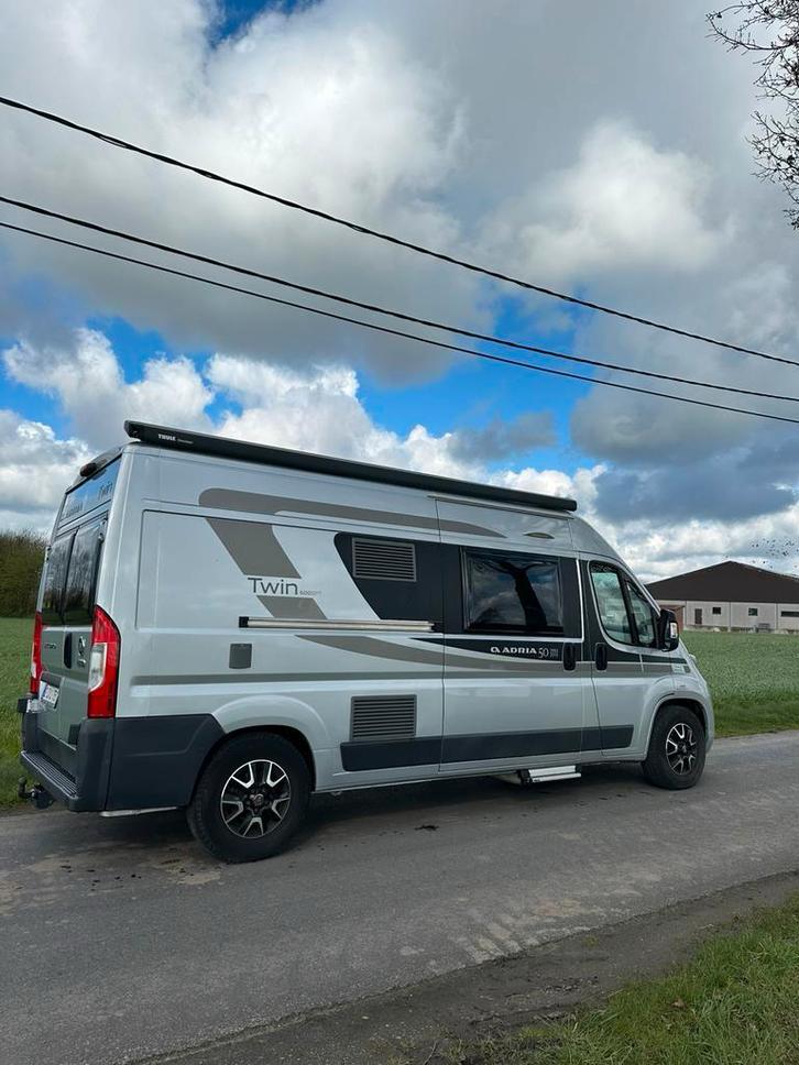 Adria twin, Caravans en Kamperen, Bedrijf, Adria