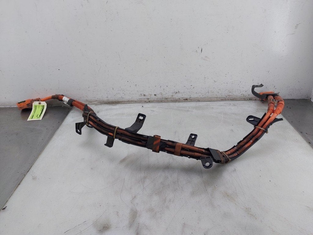 CÂBLE HT (HAUTE TENSION) BMW 3 serie (F30), Utilisé, BMW, Petuelring 130
80809  München, DE, Bayerische Motoren Werke AG