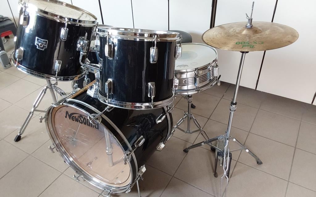 DRUMSTEL NEWSOUND DELUXE, Ophalen