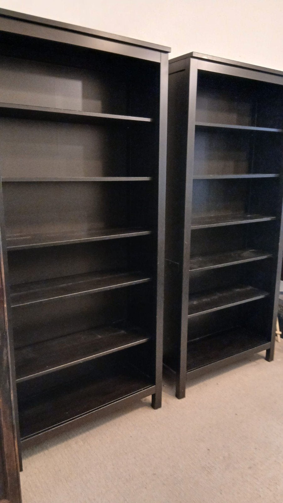 Étagères Hemnes ikea en bois noir, Enlèvement