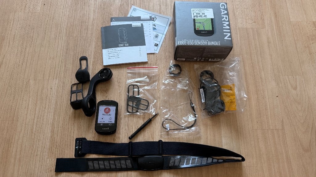 Garmin Edge 830 sensor bundle, Fietsen en Brommers, Fietsaccessoires | Fietscomputers, Zo goed als nieuw, Cadanssensor, Draadloos