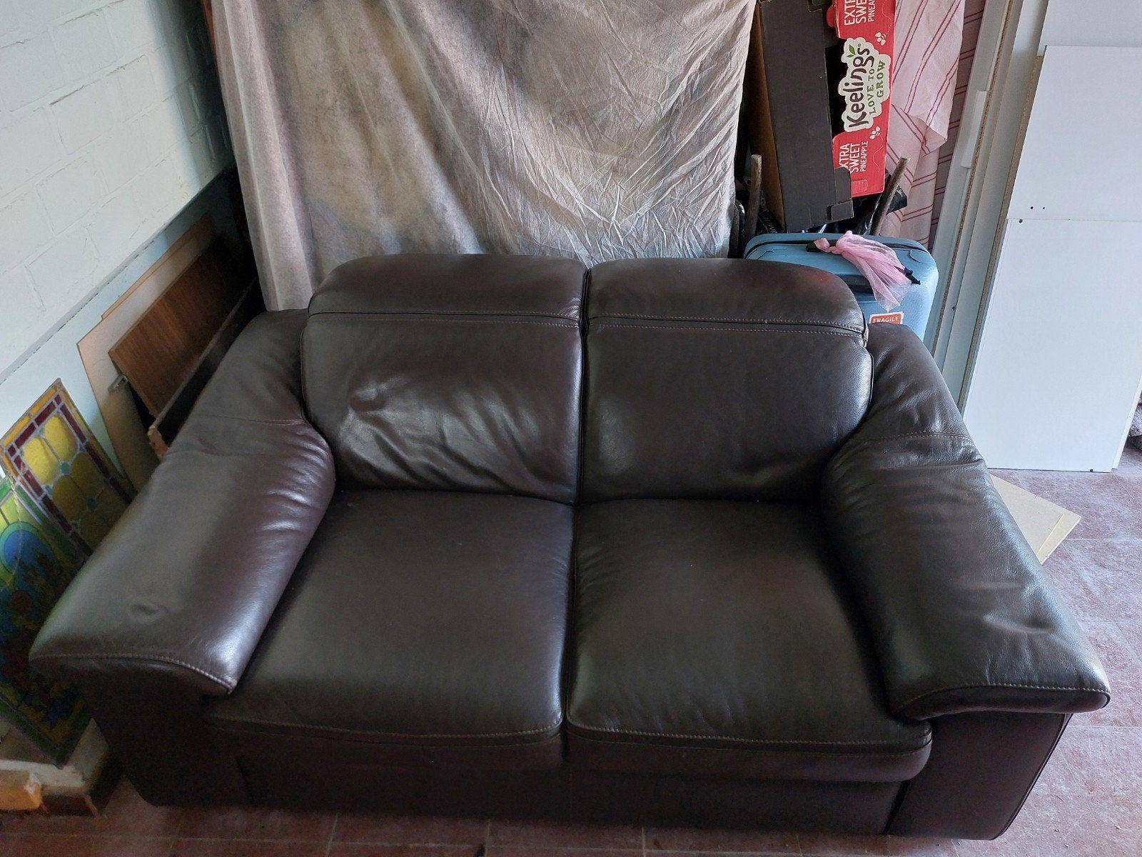 leren zetel, amper in gezeten, Huis en Inrichting, Ophalen, ., Minder dan 75 cm, Tweepersoons