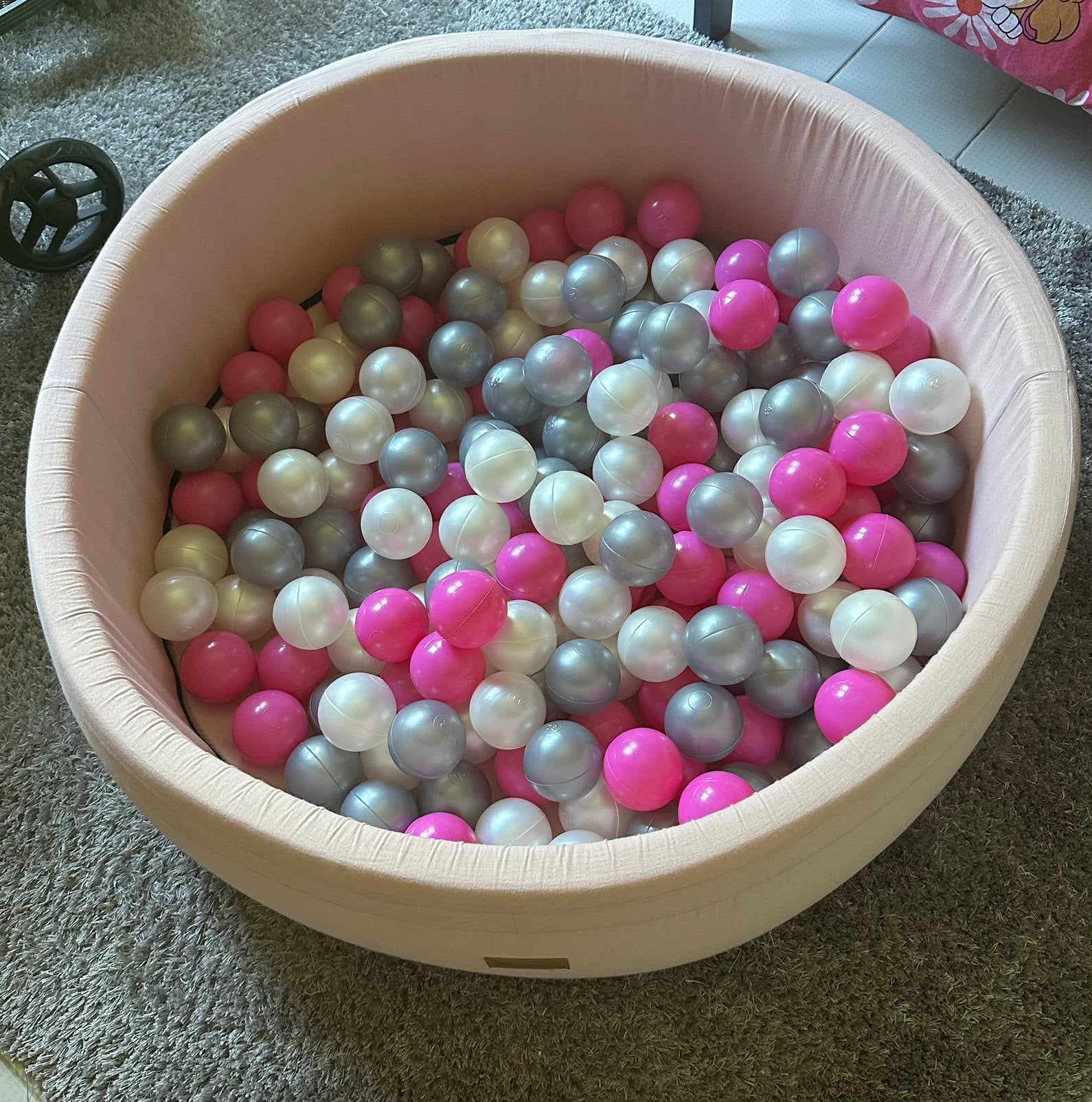 Ballenbak Baby roze - kidsdouche, Ophalen, Zo goed als nieuw