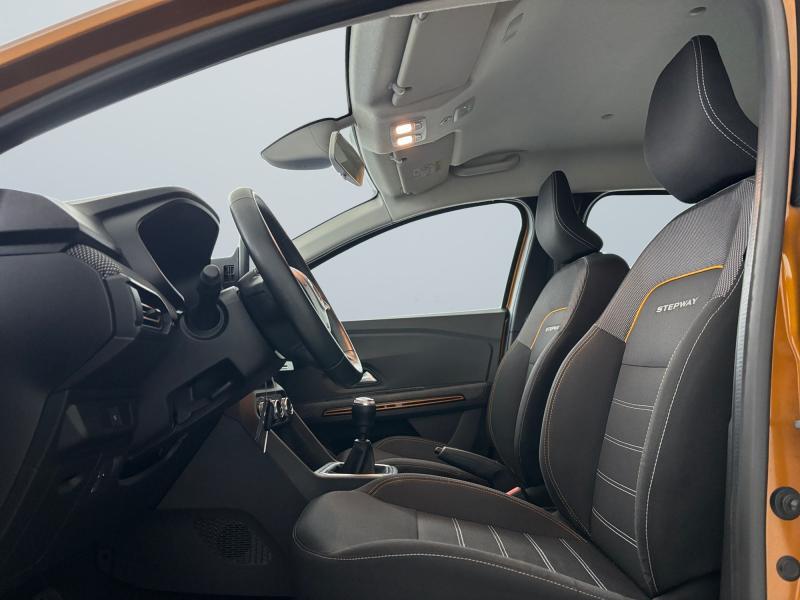 Dacia Sandero 1.0 Tce 90 Sandero Stepway Expression, Euro 6, 67 kW, https://public.car-pass.be/vhr/85613972-8fe3-43b6-a189-d563120542ae