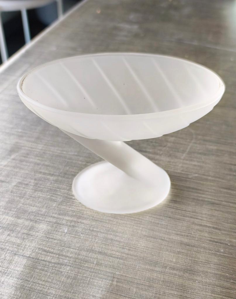 Lot de 18 superbes coupes à dessert design La Rochère, Maison & Meubles, Enlèvement, Verre