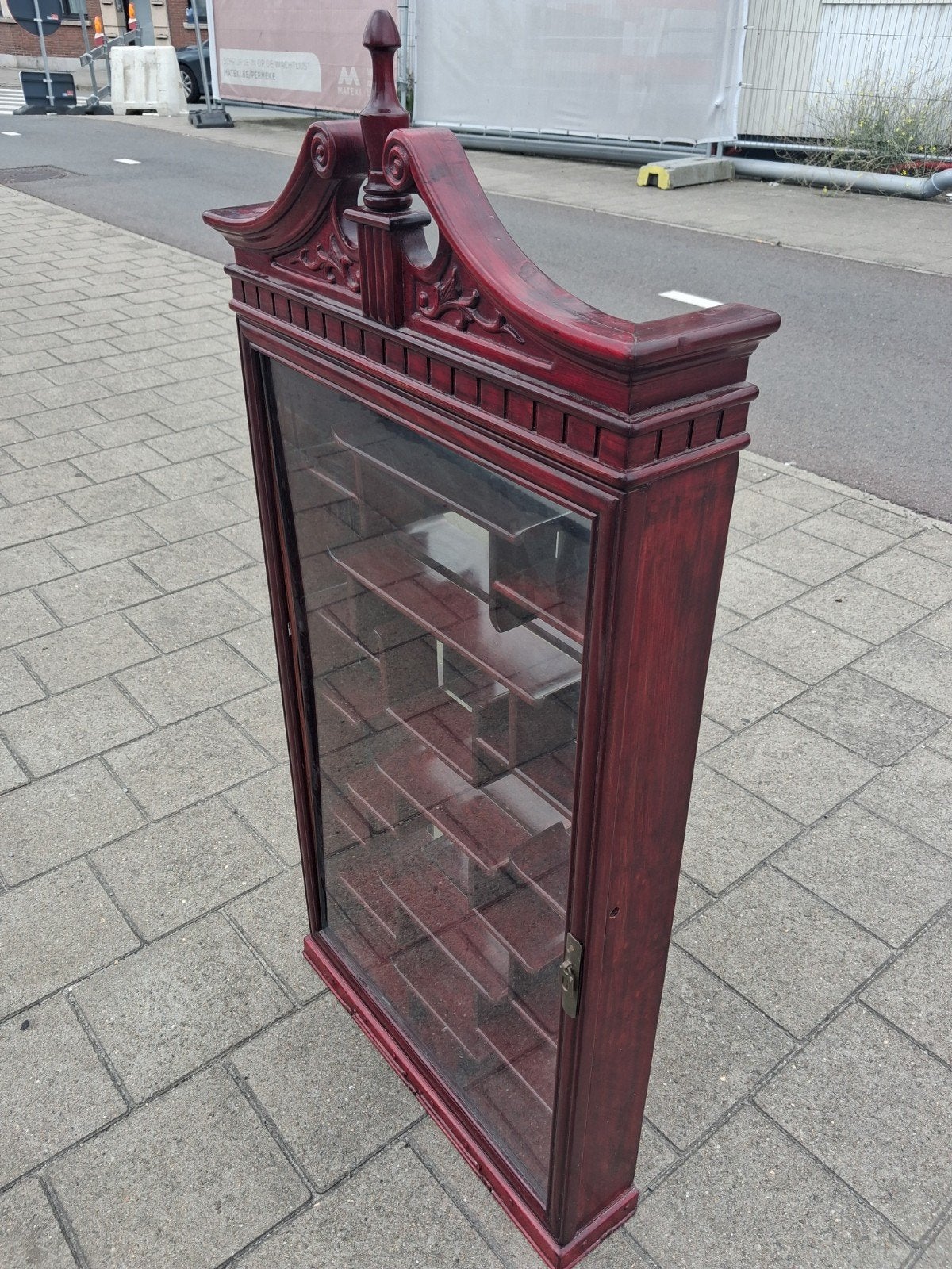 Antiek vitrinekastje voor aan de muur, Antiek en Kunst, Ophalen