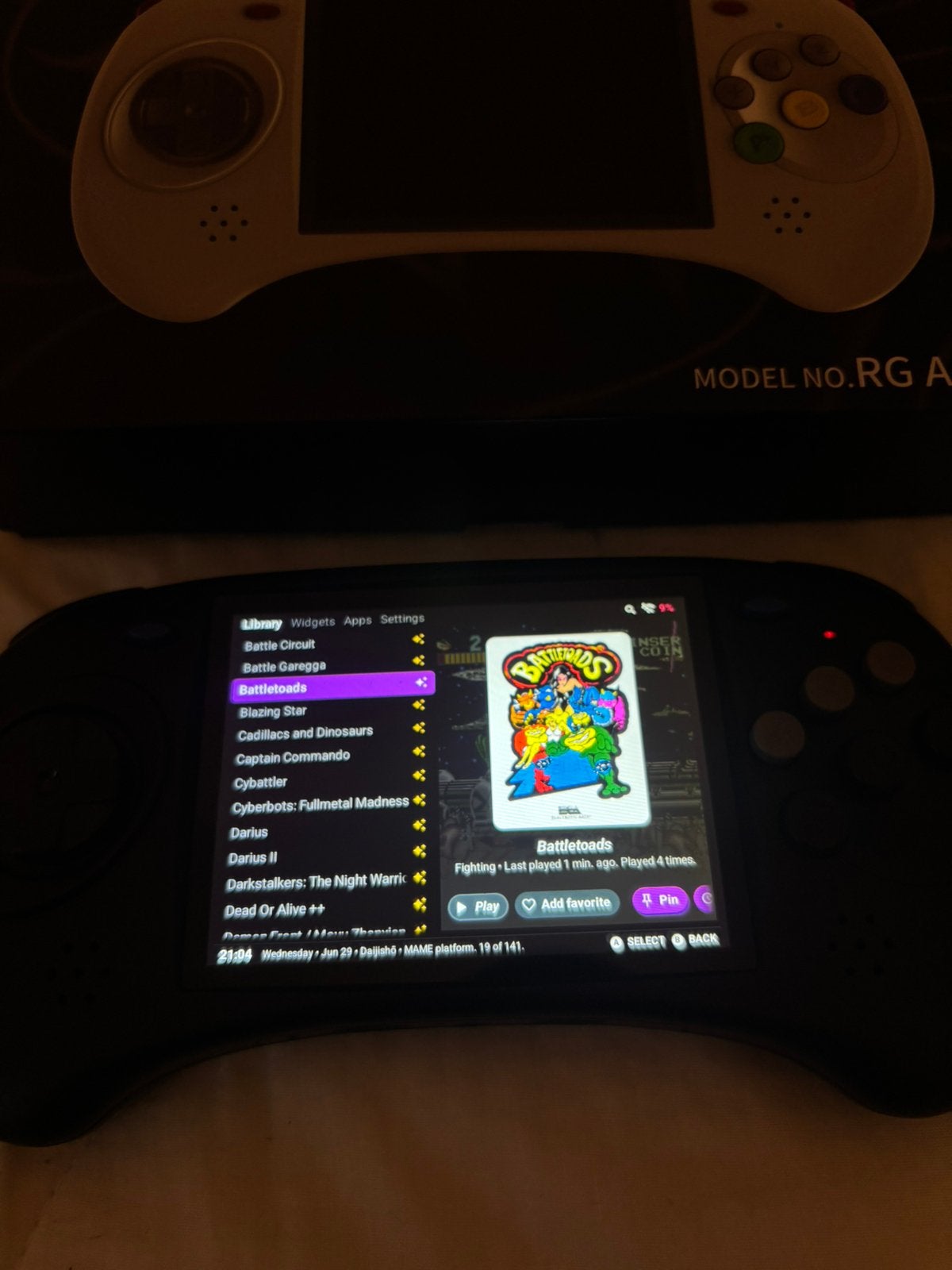 ANBERNIC RG ARC-D, Games en Spelcomputers, Ophalen of Verzenden, Anbernic, Zo goed als nieuw