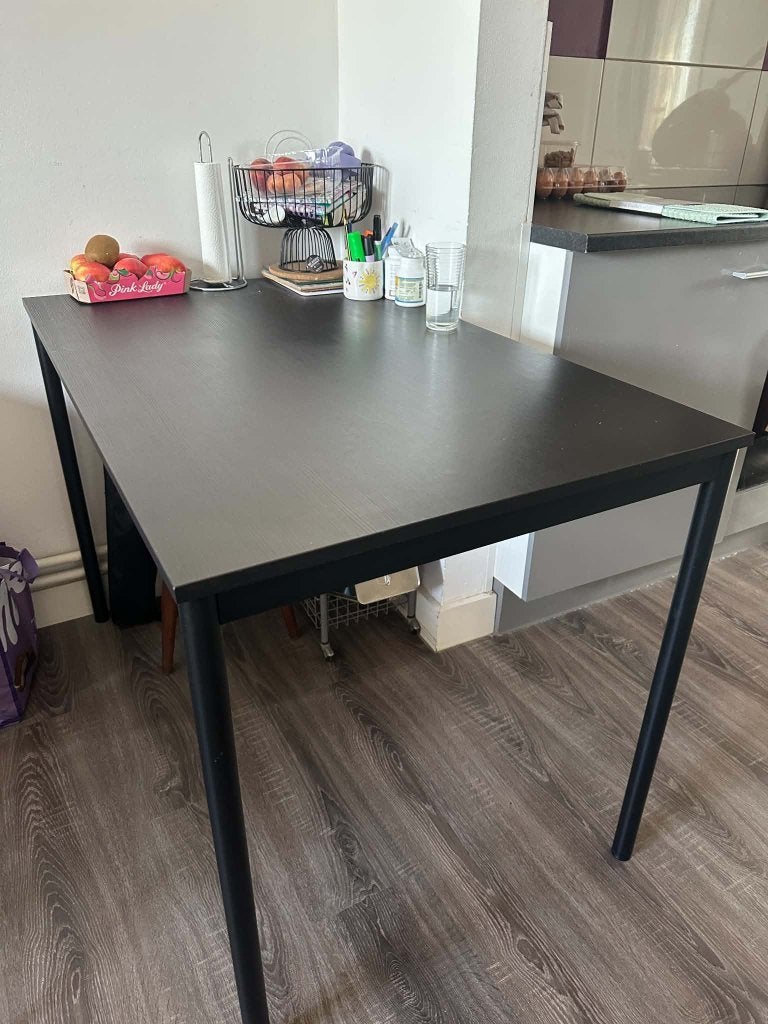 Table noire, Maison & Meubles, Sobre, 150 à 200 cm, Enlèvement, Utilisé