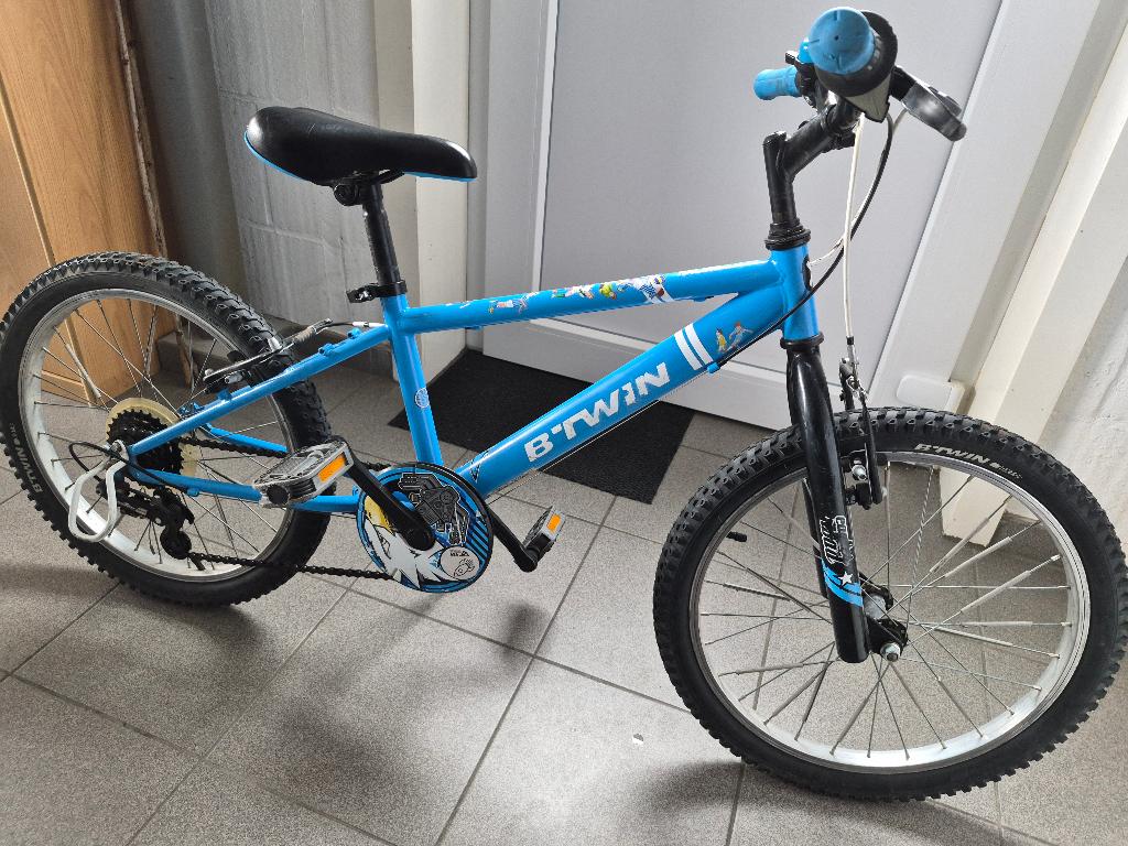 Jongensfiets B'Twin 20 inch, Ophalen, B-twin, Gebruikt, Velgrem