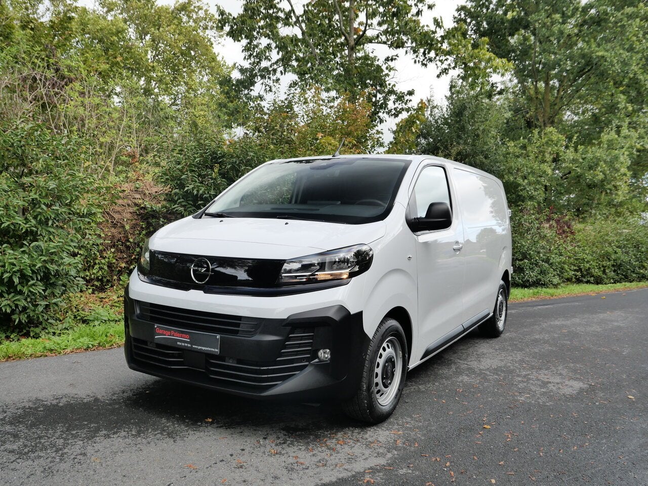 Opel Vivaro L2  Turbo   120 PK BELGISCH VOERTUIG, Auto's, Voorwielaandrijving, 174 g/km, Euro 6, Bedrijf