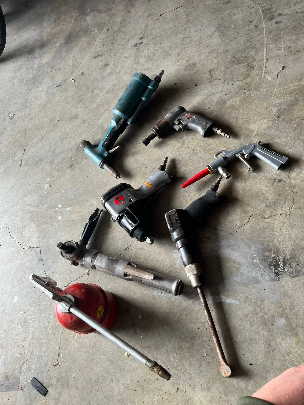 Gereedschappen voor kompressor, Doe-het-zelf en Bouw, Compressors, Ophalen, Zo goed als nieuw