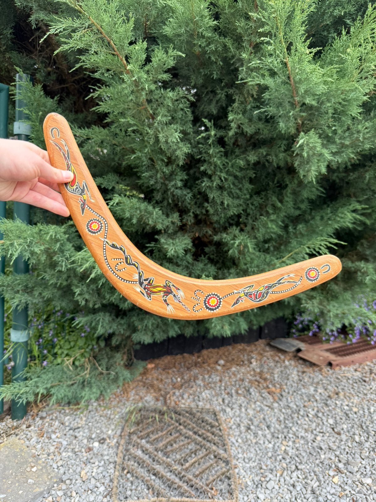 Boomerang décoratif australien en bois peint, Tuin en Terras, Hangmatten, Verzenden, Zo goed als nieuw, Eenpersoons, Buiten