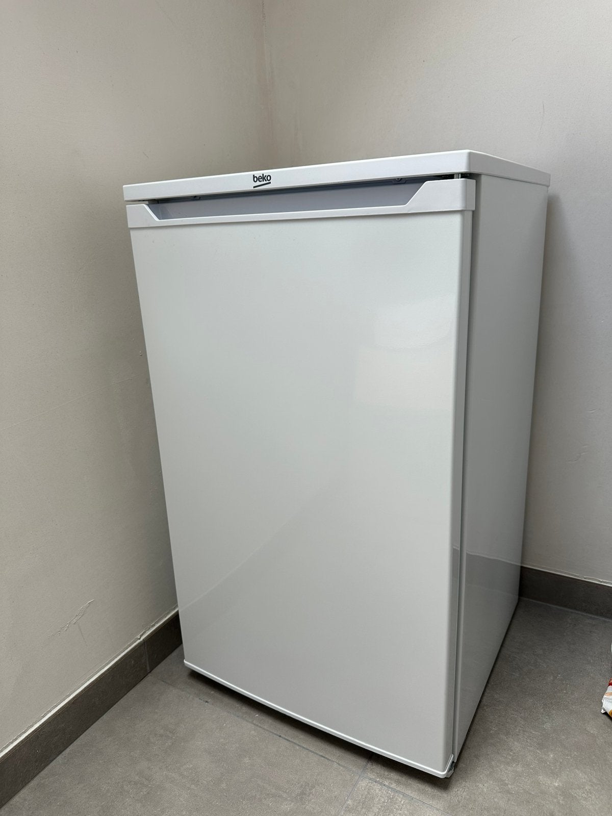 Kleine diepvries Beko, Ophalen
