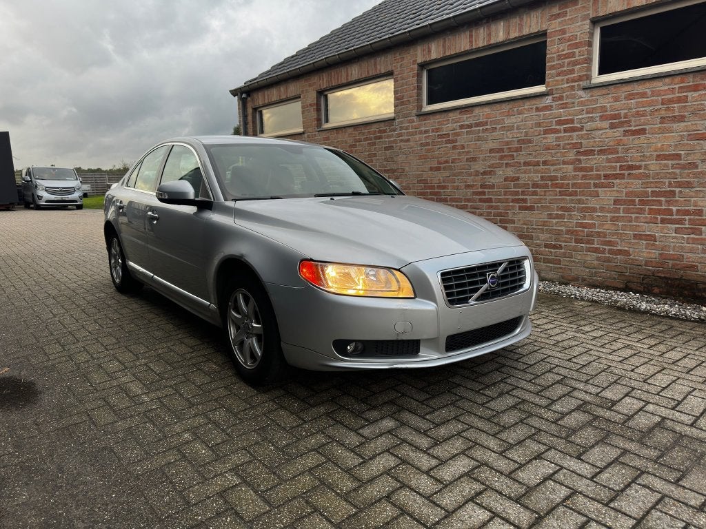 Volvo s80 2.5benzine 1ste eigenaar, 4 deurs, Zwart, 2521 cc, Leder