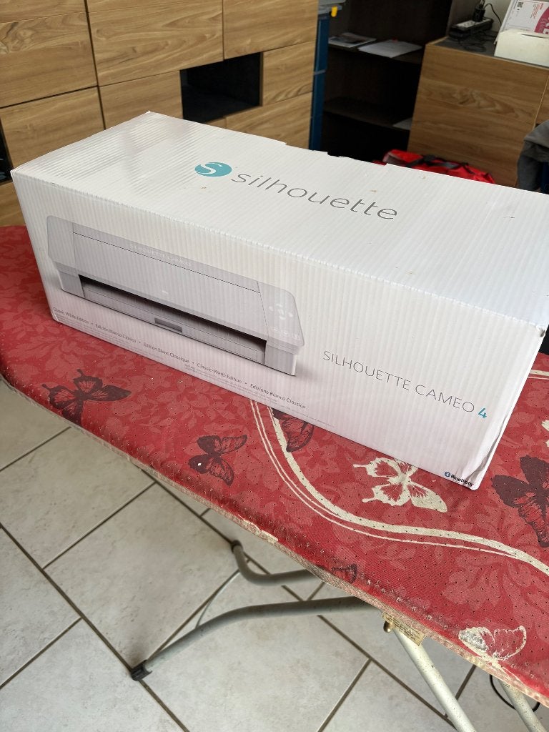 Silhouette cameo 4, Hobby & Loisirs créatifs, Hobby & Loisirs Autre, Enlèvement, Utilisé