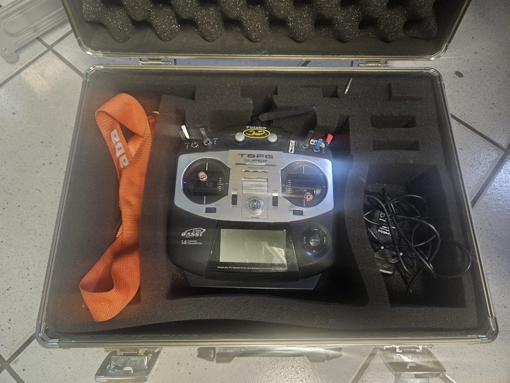 Télécommande Futaba T8FG, Ophalen, Zo goed als nieuw