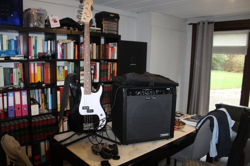 Basgitaar combo set, Enlèvement, Comme neuf, Électrique