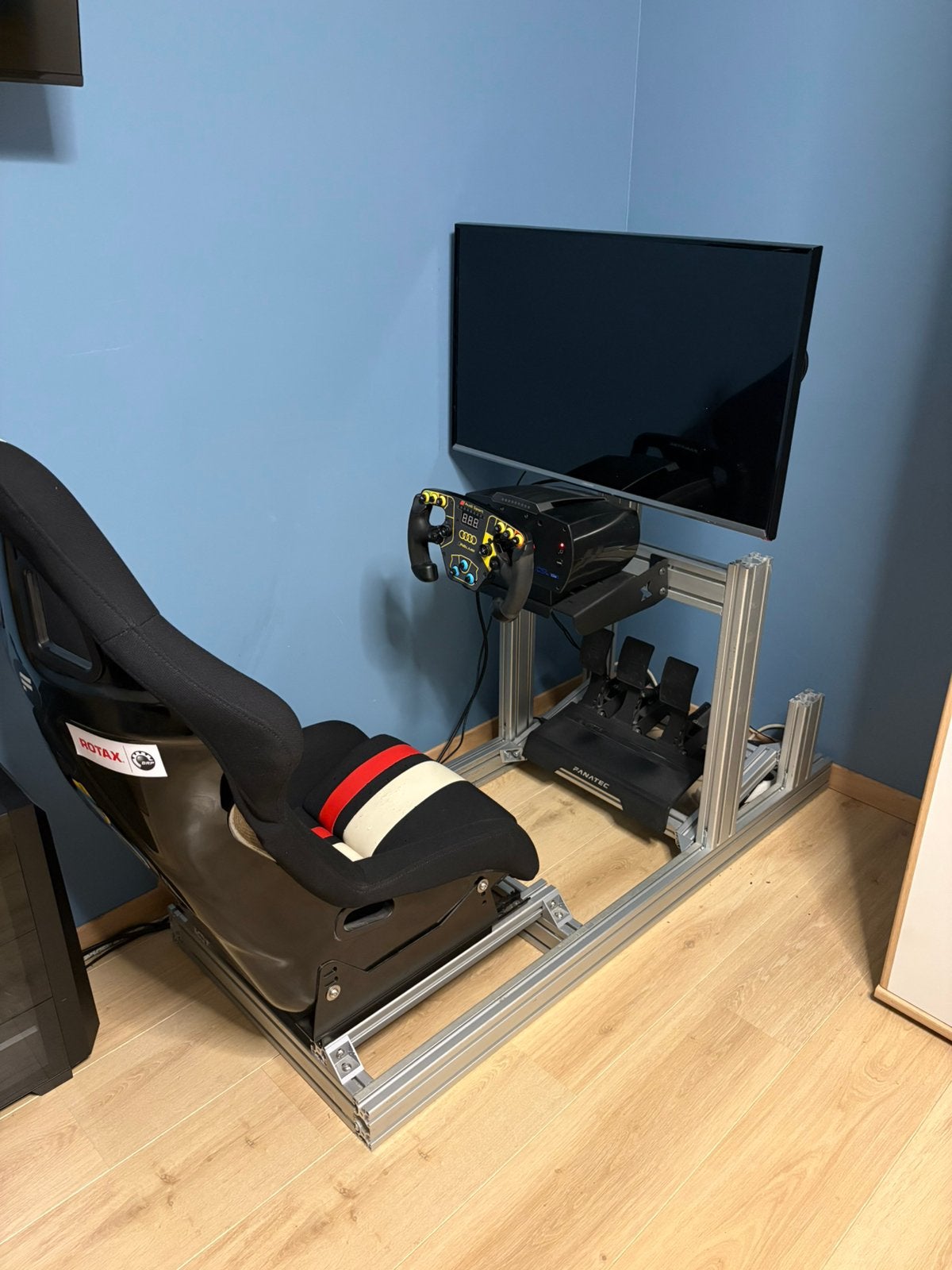 Full custom sim rig - Fanatec, Games en Spelcomputers, Ophalen, Racestuur, Gebruikt, Force feedback