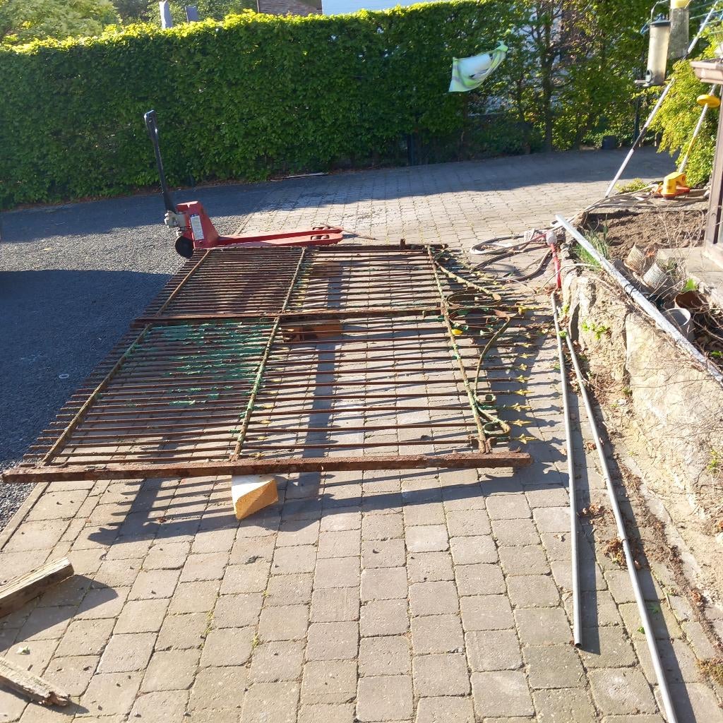 Antieke smeedijzeren poort, Ophalen, Gebruikt, 200 cm of meer, IJzer