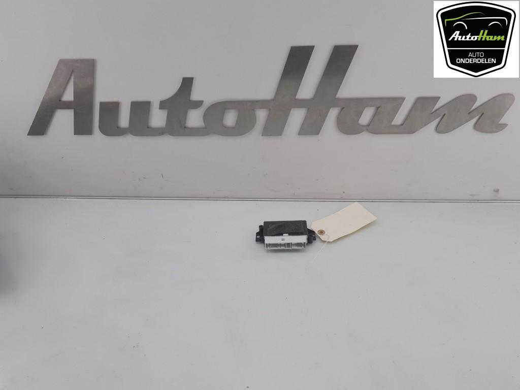 ORDINATEUR AIDE AU STATIONNEMENT Volkswagen Polo V (6R), Dhr. J. Ham, Volkswagen, Administratie@autoham.nl, Utilisé