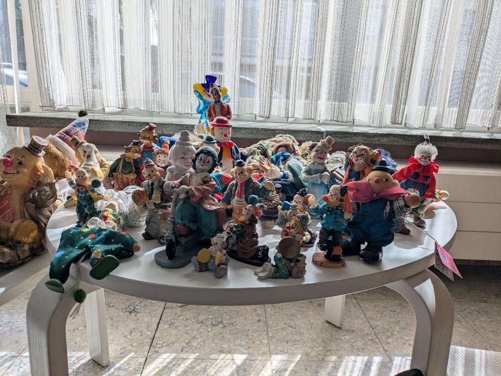Unieke Clown verzameling (Beeldjes en popjes), Enlèvement, Utilisé