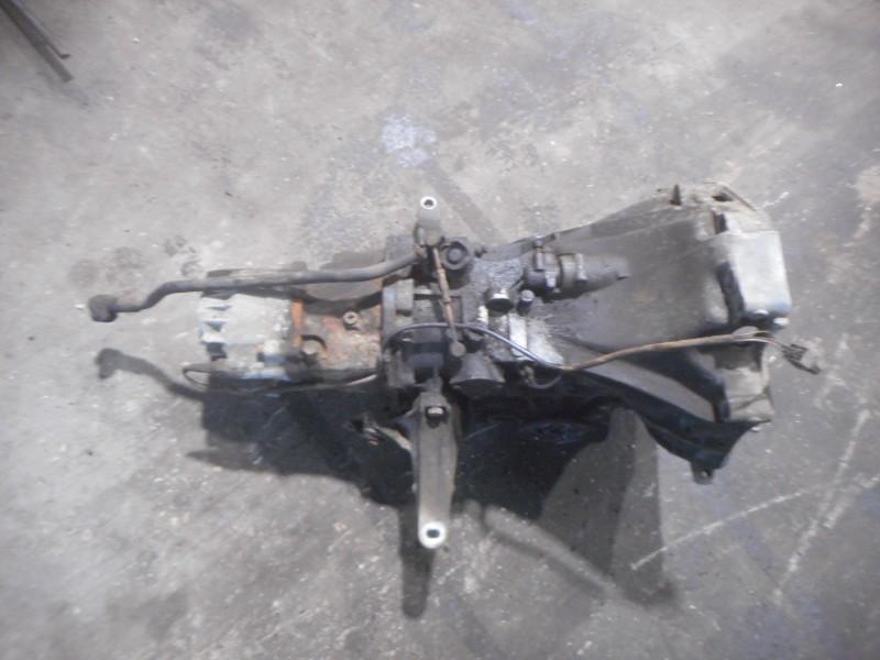 VERSNELLINGSBAK Audi 100 (C3) (01-1982/07-1991) (3u02112), Auto-onderdelen, Gebruikt, Audi