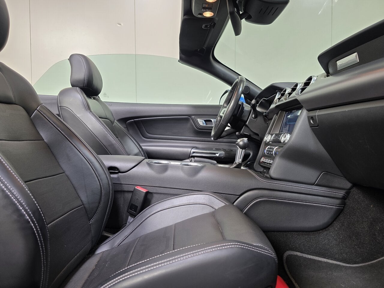 Ford Mustang Cabrio 2.3 Ecoboost Benzine Autom. - Topstaat!, Auto's, Ford, 4 zetels, 207 g/km, 4 cilinders, Cabriolet