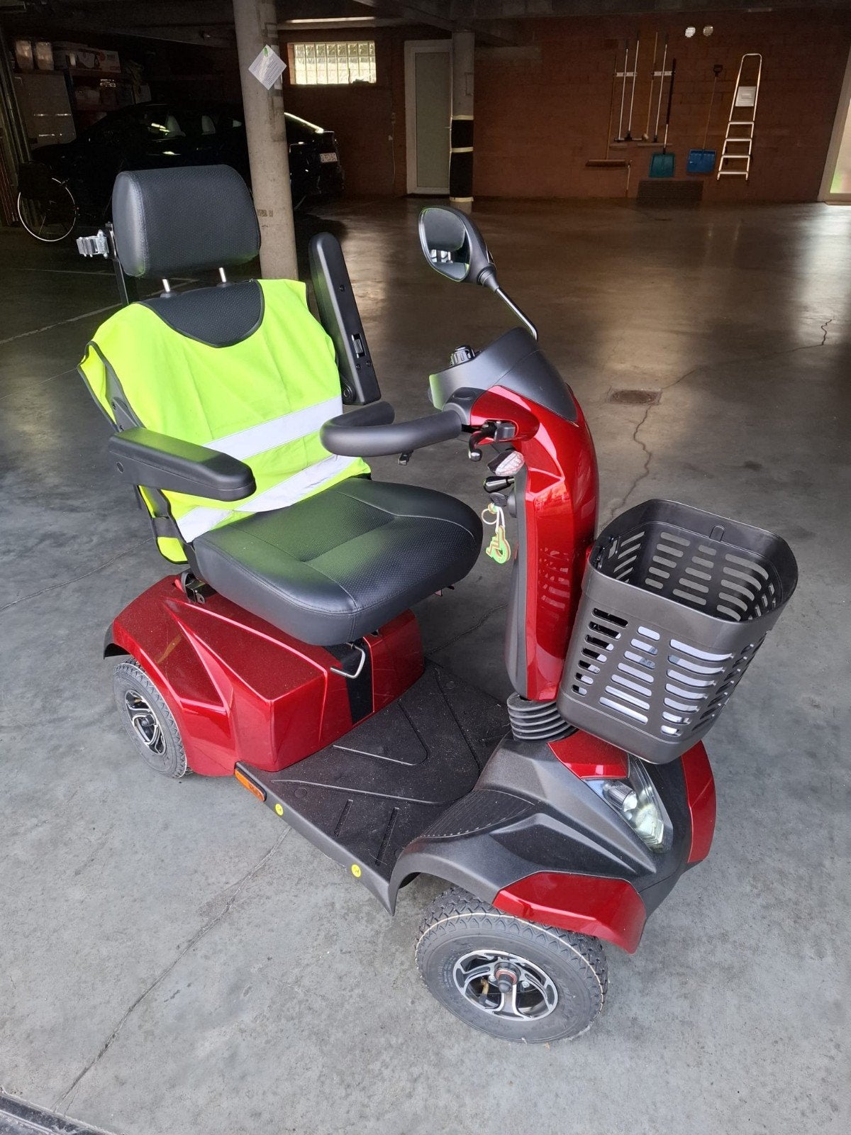 Scootmobiel in perfecte staat., Diversen, Brommobielen en Scootmobielen, Nieuw, 36 t/m 45 km, 11 t/m 15 km/u, Ophalen