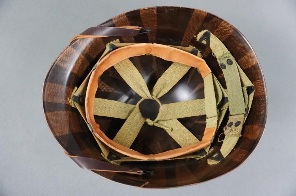 Op zoek naar een M1 US helmvoering, Verzamelen, Ophalen of Verzenden, Landmacht, Helm of Baret