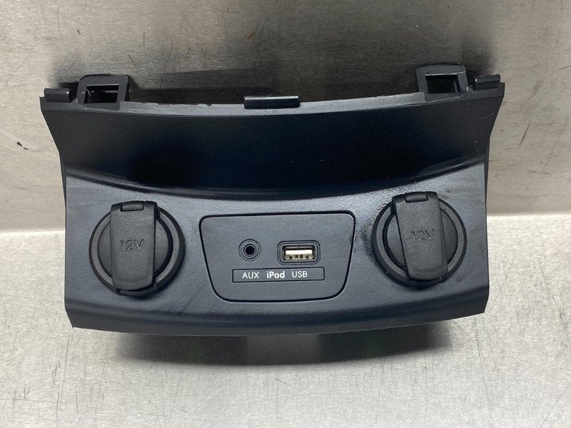 12 VOLT AANSLUITING Hyundai i30 (GDHB5) (|96120A5000|), Gebruikt, Hyundai