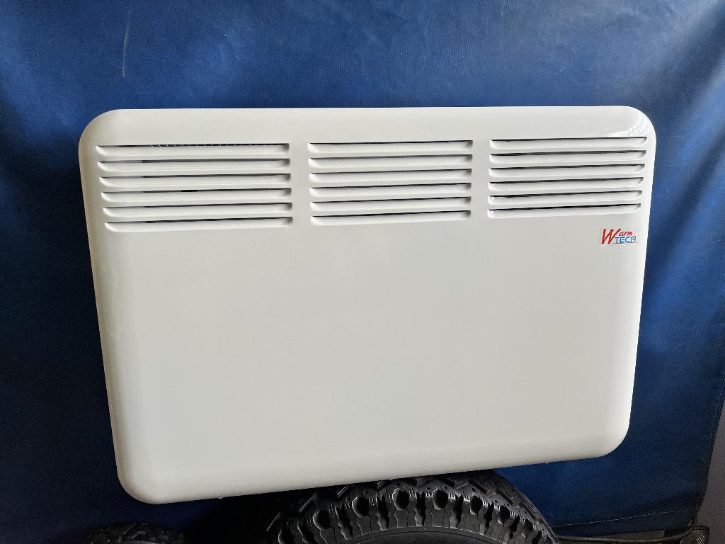 WANDCONVECTOR 1500W - "WARM TECH", Doe-het-zelf en Bouw, Verwarming en Radiatoren, Ophalen, Hoog rendement (Hr), Radiator, Zo goed als nieuw