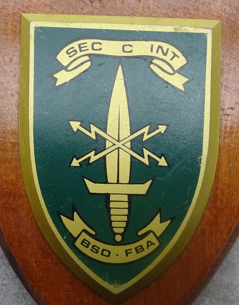 BELGIQUE: ARMEE BELGE / FBA - SECTION C INT - CREST, Envoi, Armée de terre, Emblème ou Badge