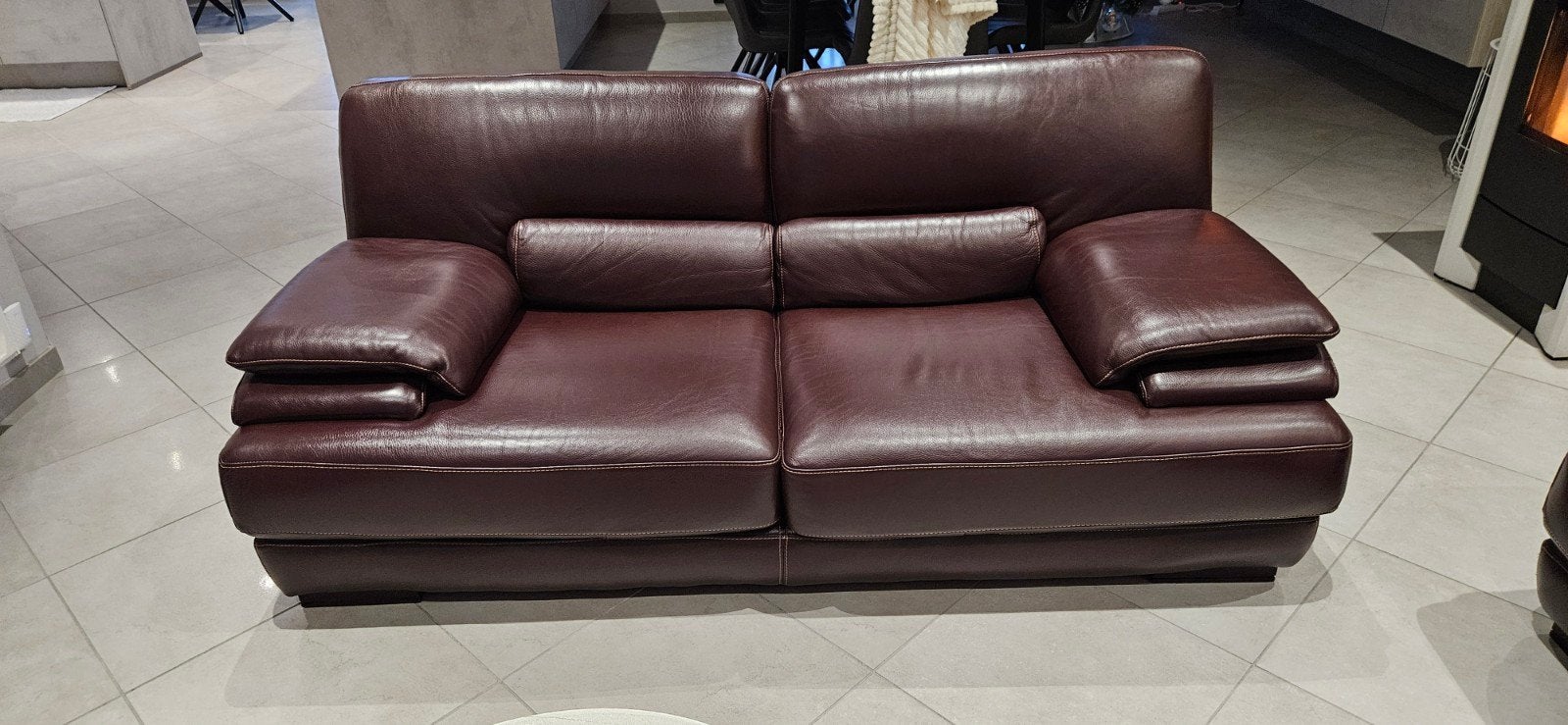 Salon en cuir, Enlèvement, Cuir