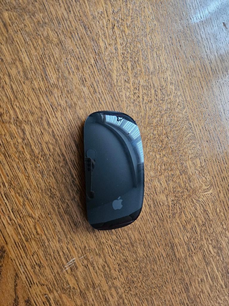 Apple muis (magic mouse), Computers en Software, Muizen, Ophalen, Muis, Zo goed als nieuw, Draadloos
