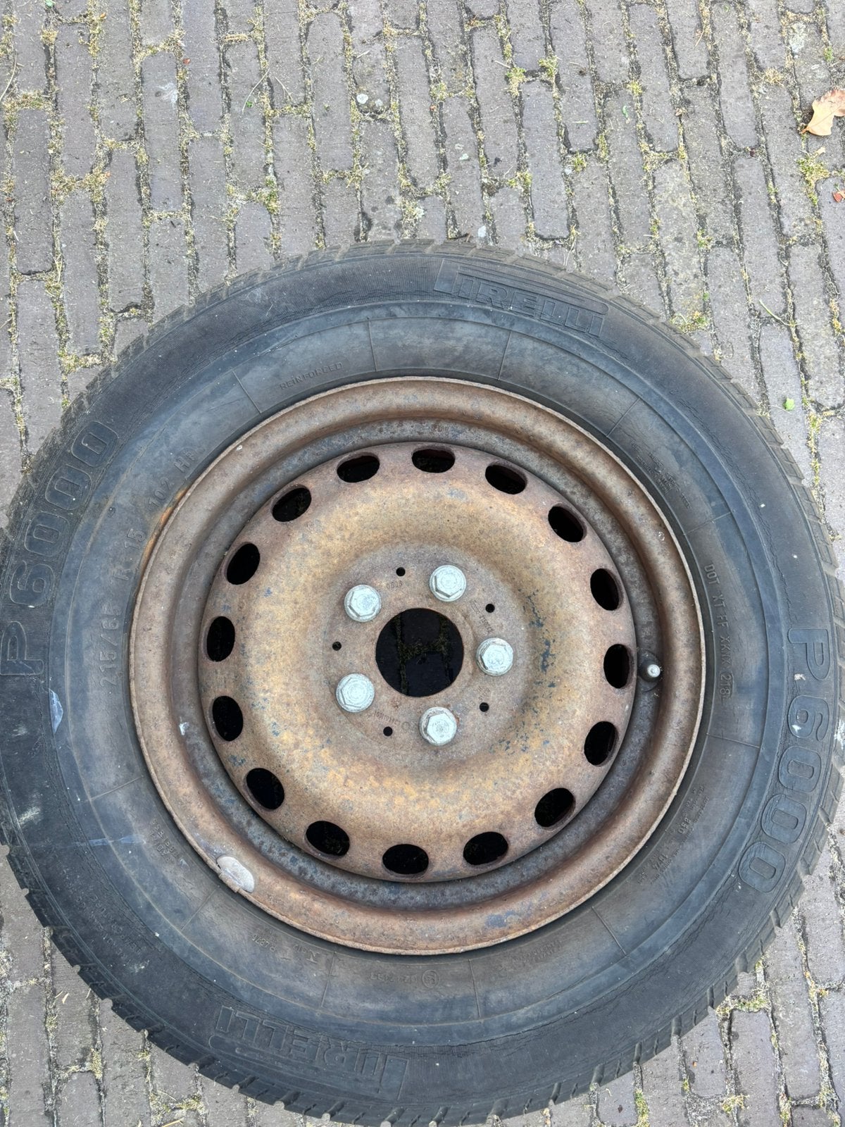 Reserve band maat 215/65 r 15 102 H, Ophalen