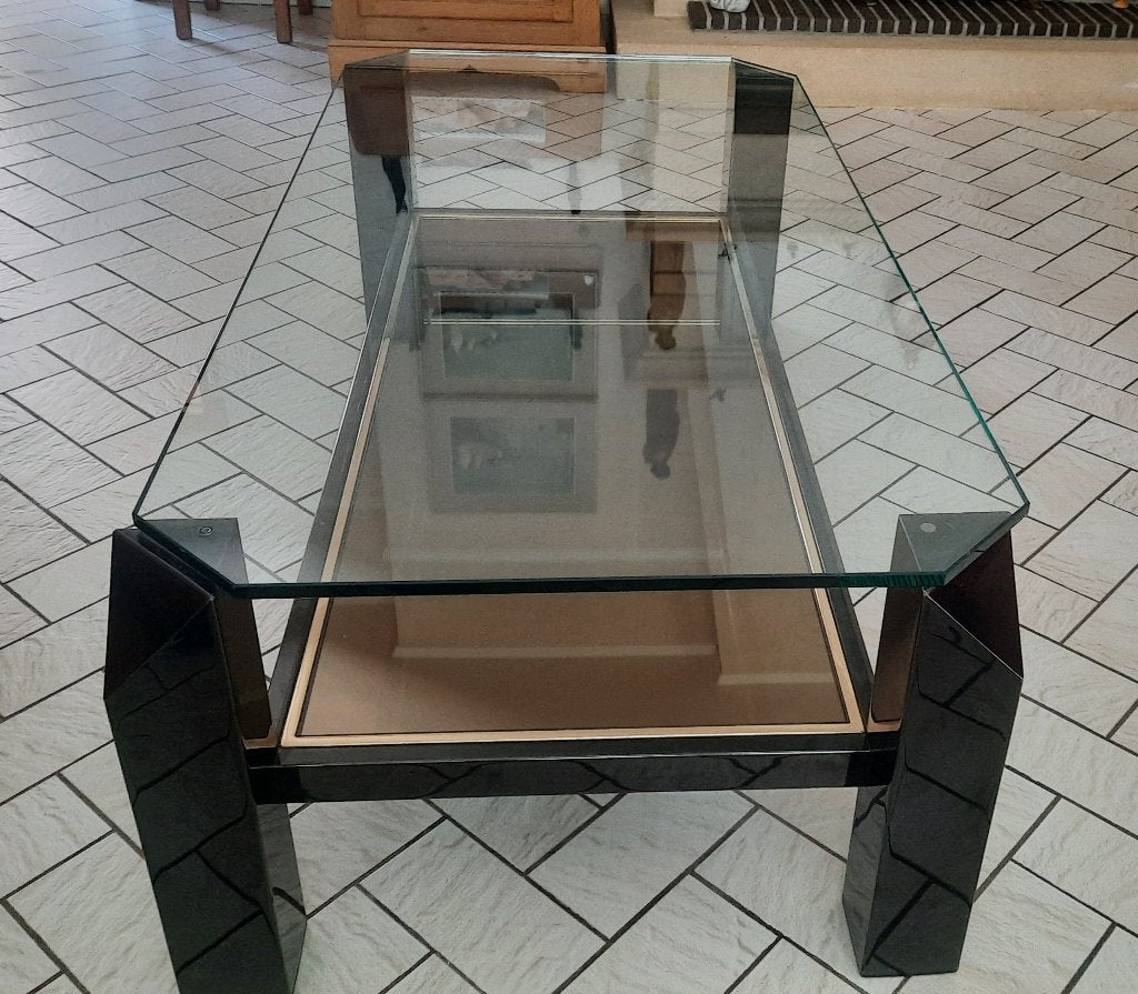 Table basse Belgo chrom, Enlèvement