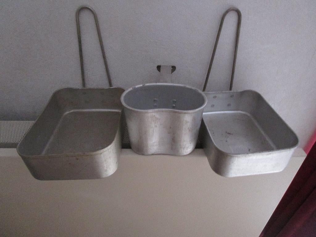 militair eet en drinkgerei, Collections, Objets militaires | Général, Enlèvement, Autres