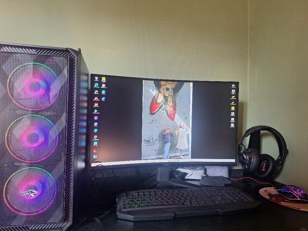 Game pc, Computers en Software, Desktop Pc's, Nieuw, 4 Ghz of meer, SSD, 32 GB, Met videokaart, Met monitor, Gaming, Ophalen
