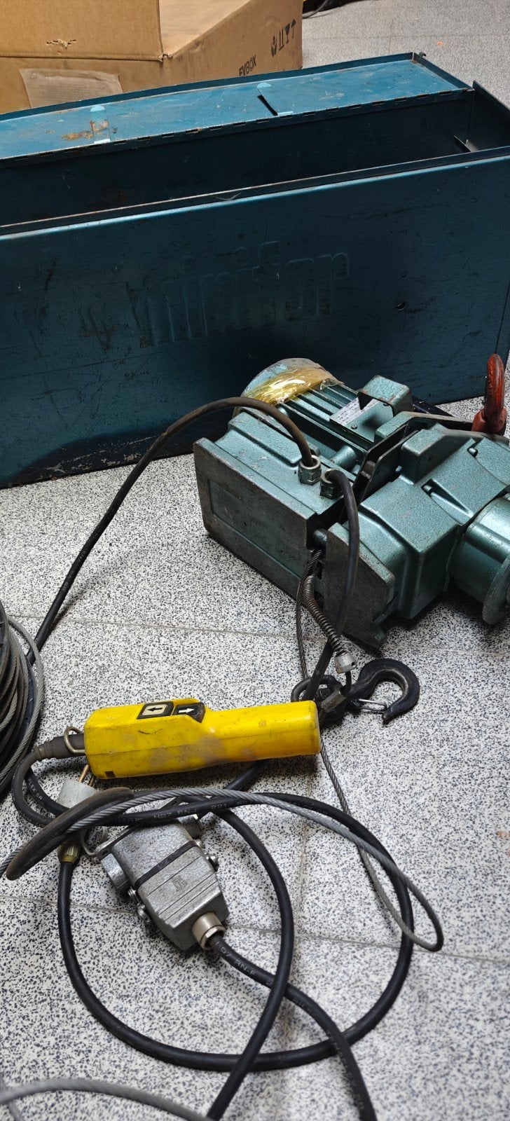 Palan Minifort Tr10, Enlèvement