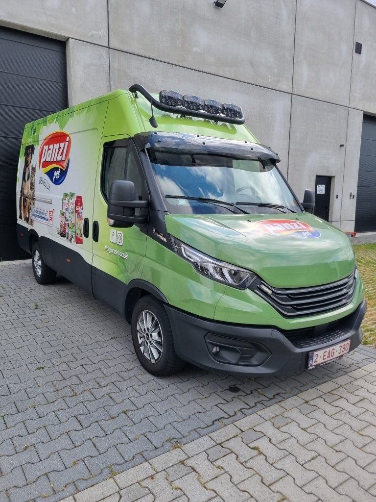 Iveco Daily 35S18 - 8/2023 - 3.0 Hi-Matic - 180pk - Automaat, Autos, Camionnettes & Utilitaires, Argent ou Gris, Achat, Entretenue par le concessionnaire