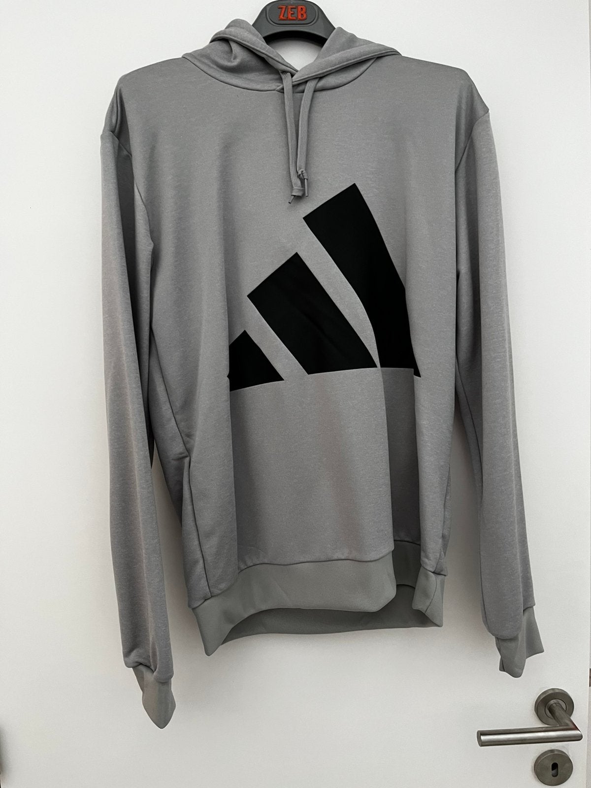 Nouveau pull Adidas surdimensionné taille S, Vêtements | Hommes, Pulls & Vestes, Enlèvement ou Envoi, Neuf, Taille 46 (S) ou plus petite