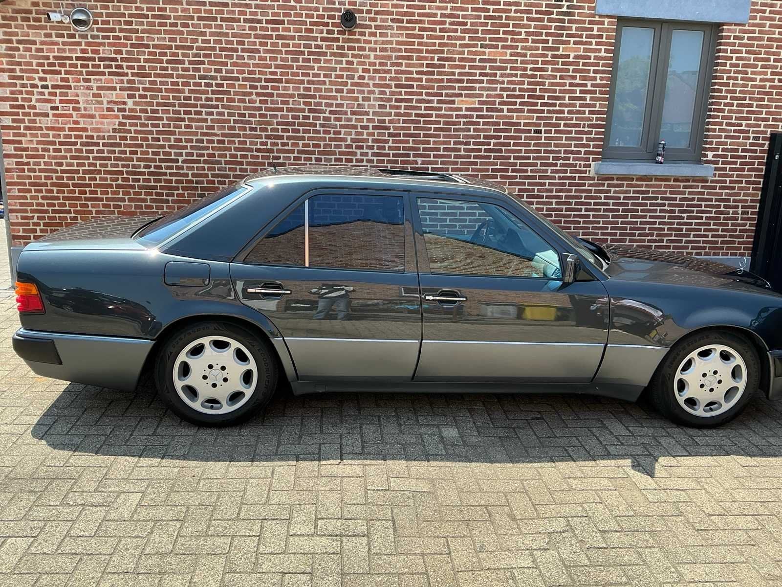 1992 Mercedes-Benz 500 E W124.036 Oldtimer, Auto's, Oldtimers, Bedrijf, Mercedes-Benz, Benzine, Overige carrosserie